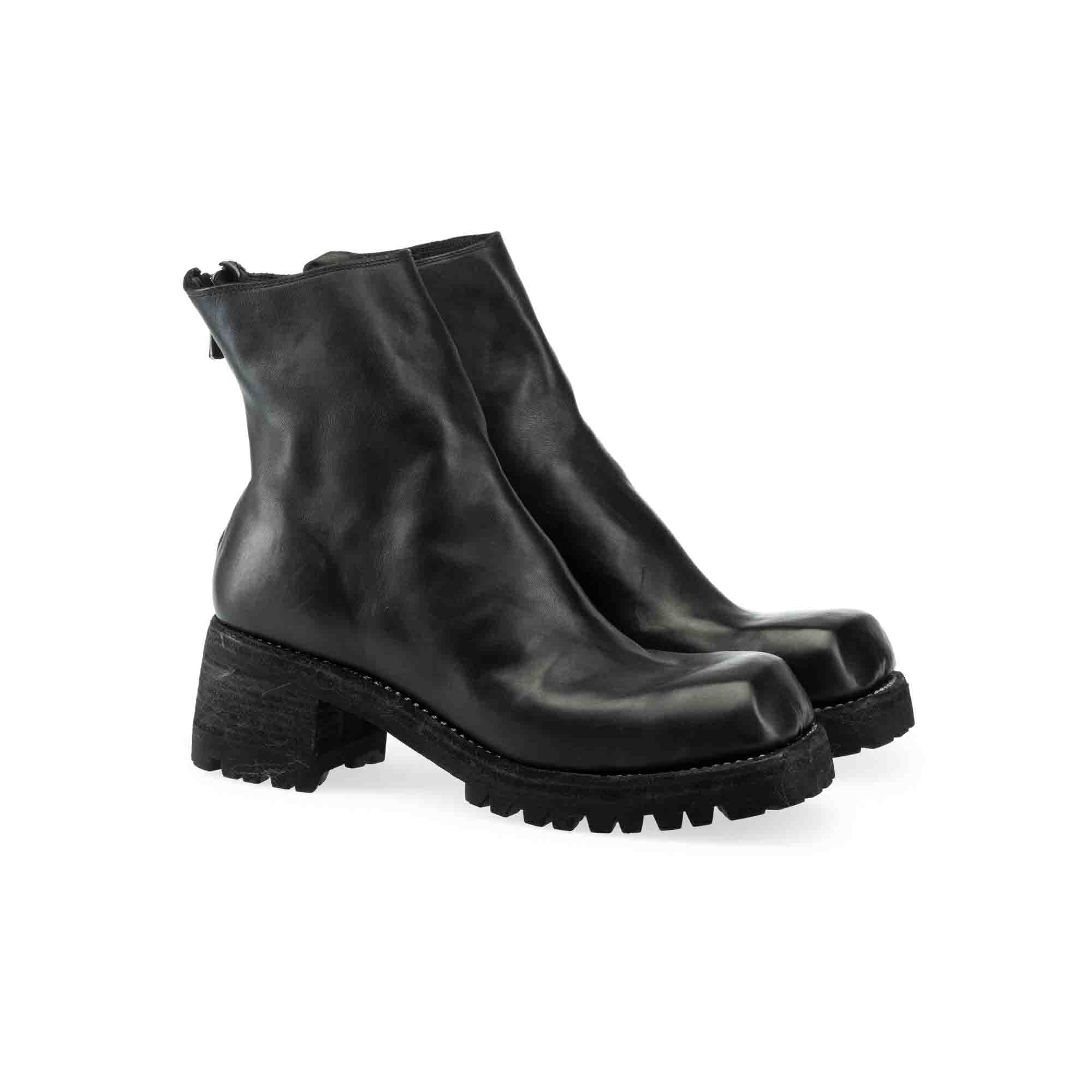 SQUARE TOE BACK ZIP BOOTS WITH VIBRAM