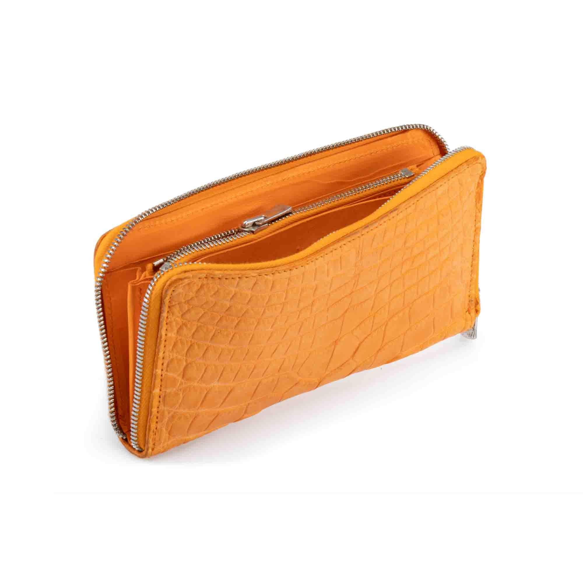 ZIPPERED WALLET