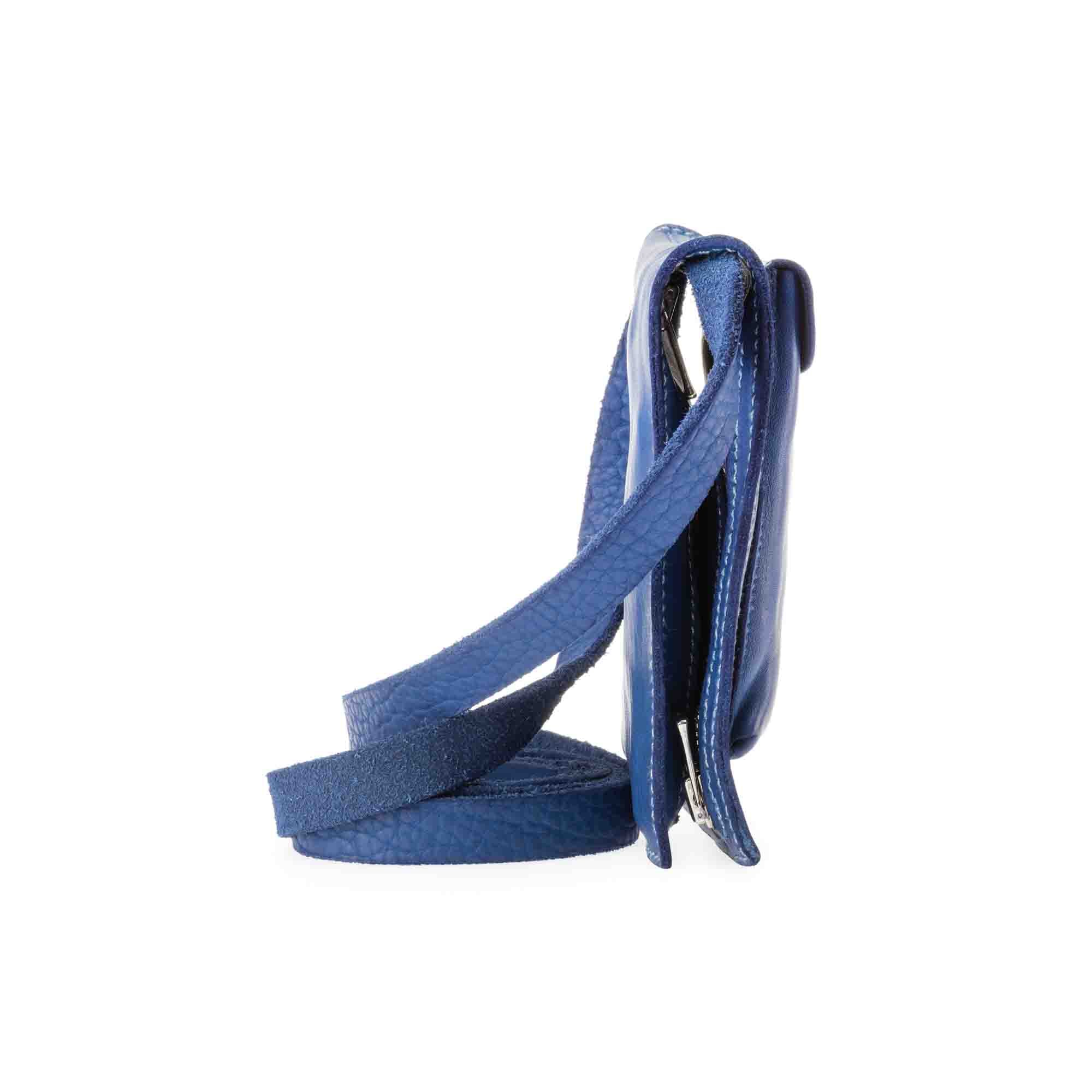 FLAT CROSSBODY