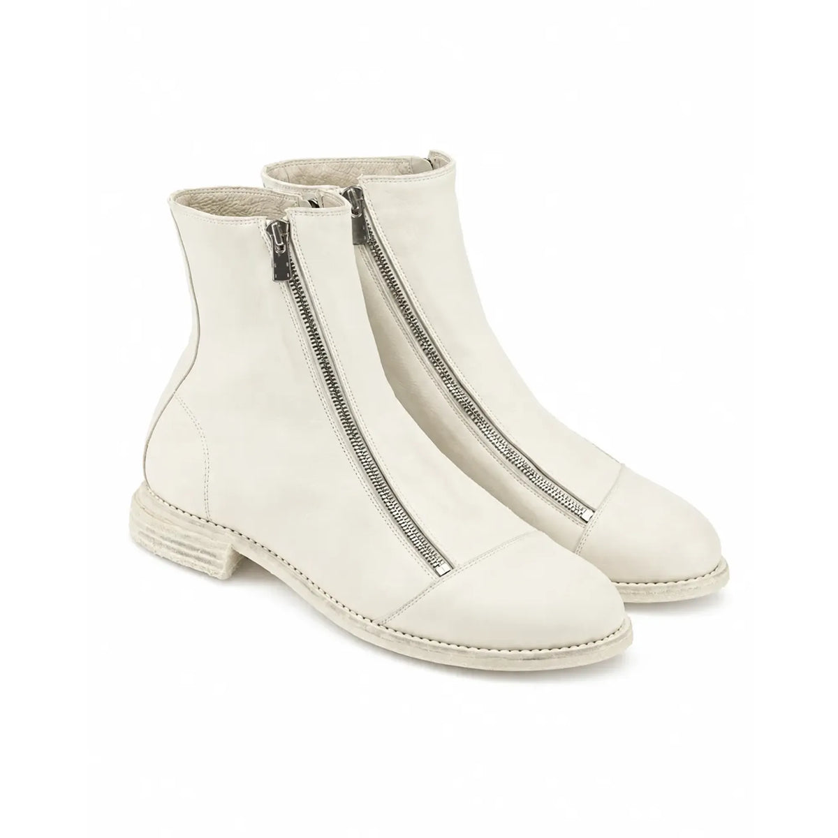 ANKLE BOOT WITH SIDE ZIP