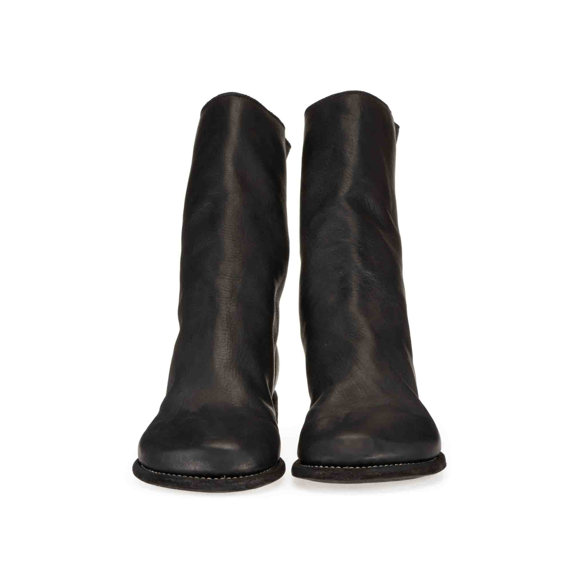 ZOOMORPHIC BOOTS